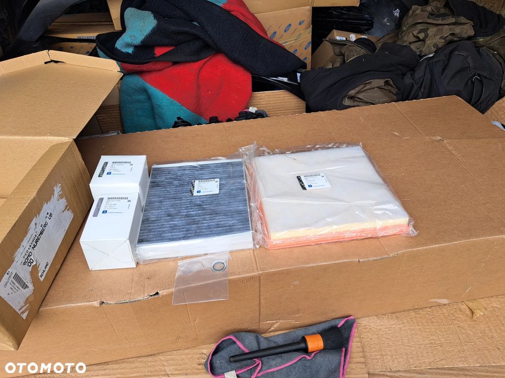 Zestaw Filtrów Opel Astra J Zafira C Cascada 2.0 CDTI 95524121 filtr powietrza kabinowy oleju paliwa 13263262 95517794 13271191 13272719 - 1