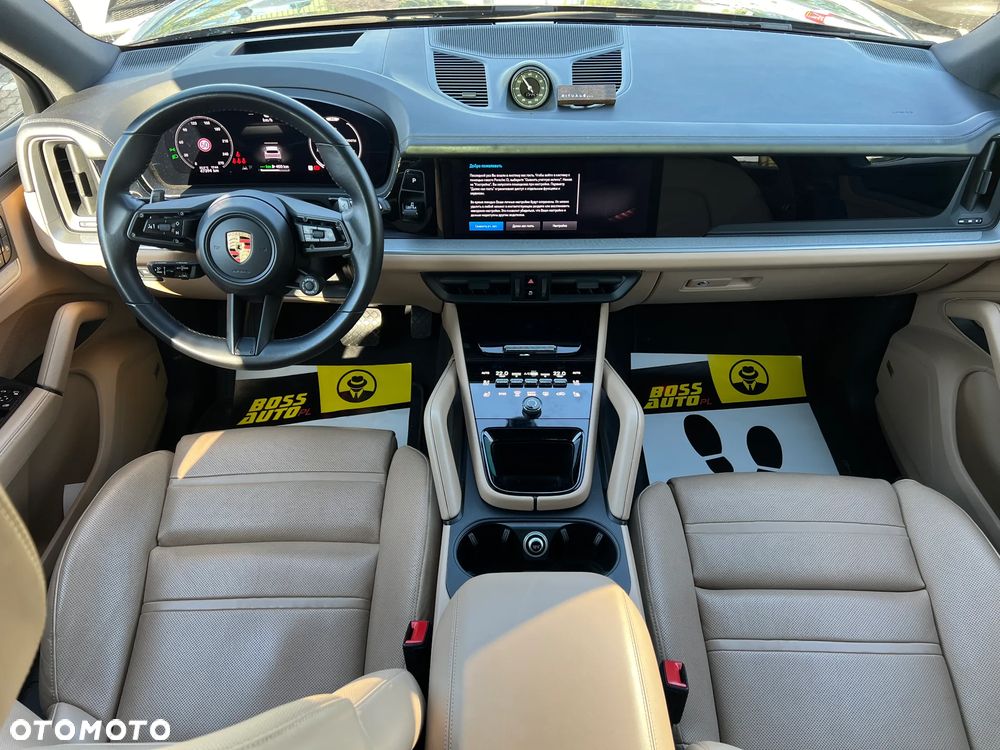 Porsche Cayenne - 17