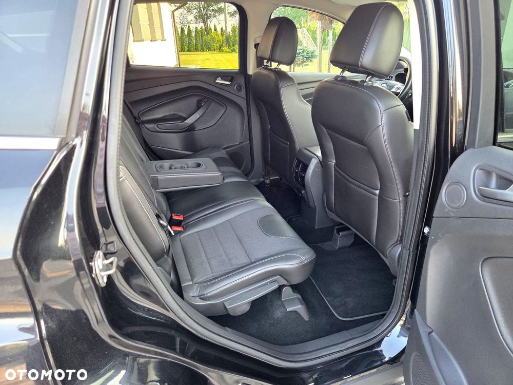 Ford Kuga - 21