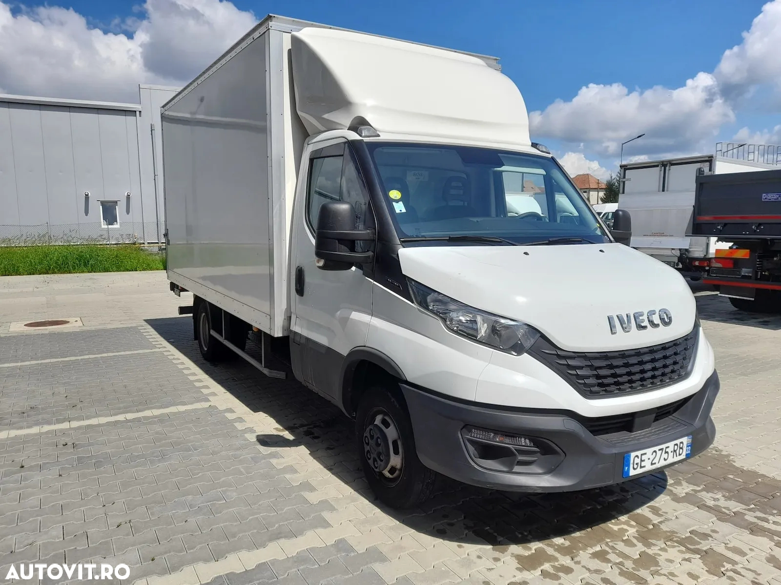 Iveco Daily 35C16H3.0 BOX+LIFT - 3