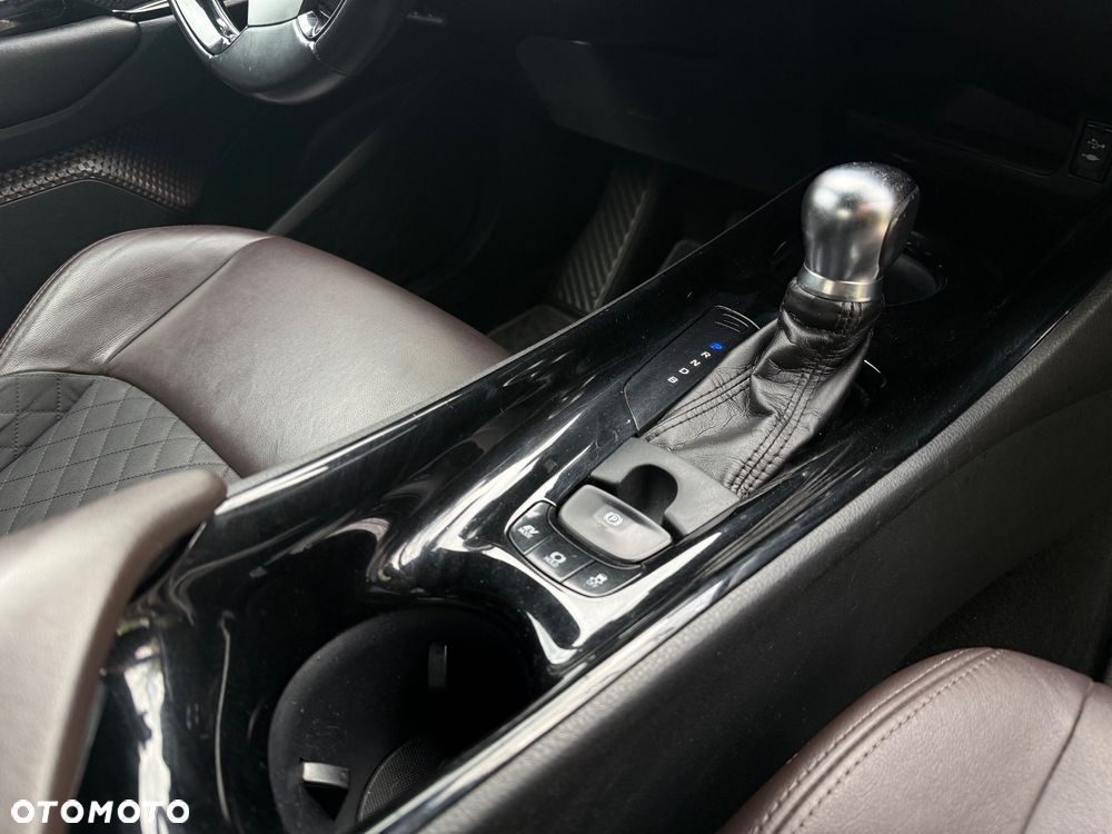 Toyota C-HR 1.8 Hybrid Prestige - 19