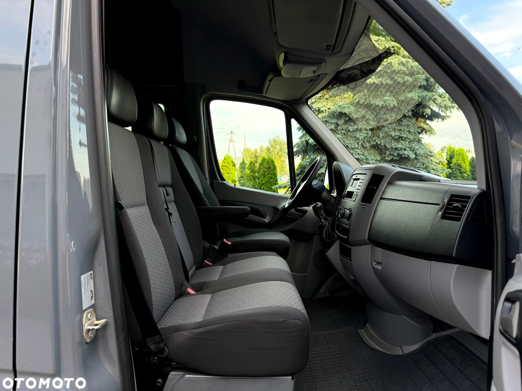 Volkswagen Crafter - 14
