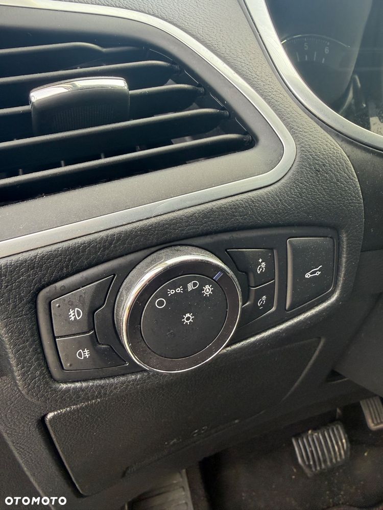 Ford S-Max 2.0 TDCi Bi-Turbo Titanium PowerShift - 17