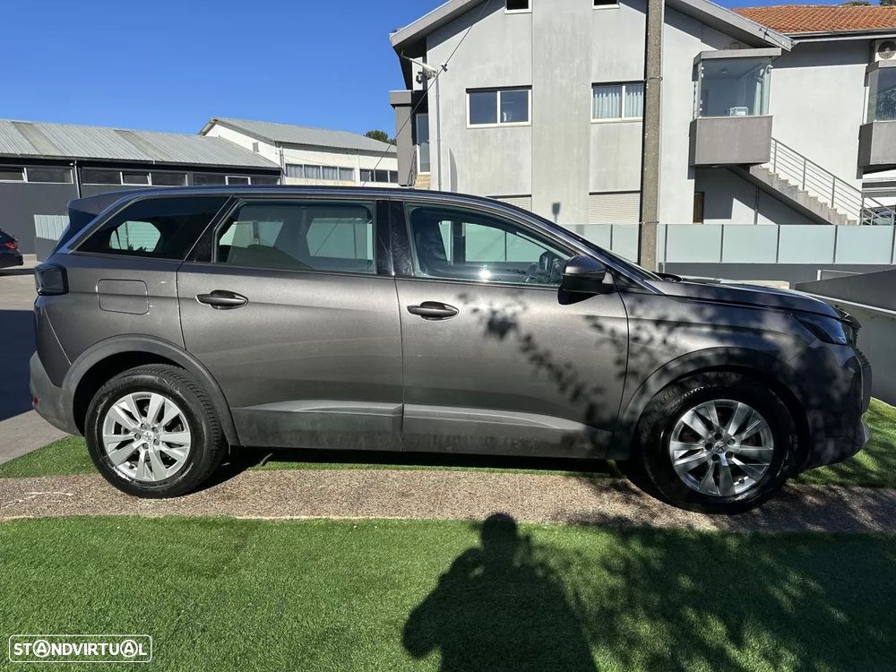 Peugeot 5008 1.2 PureTech Allure Pack EAT8 - 17