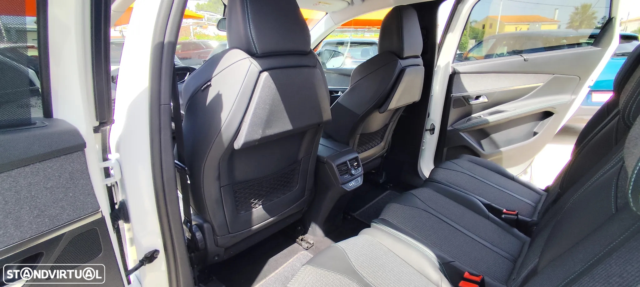Peugeot 5008 - 25