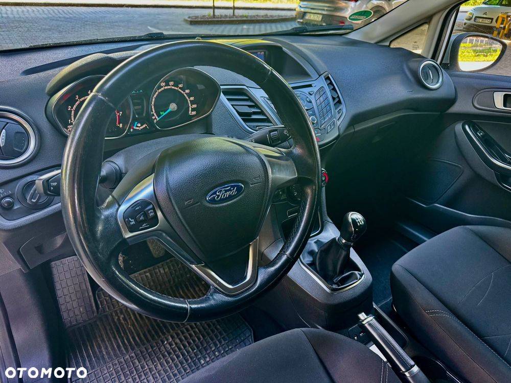 Ford Fiesta 1.0 Celebration - 13