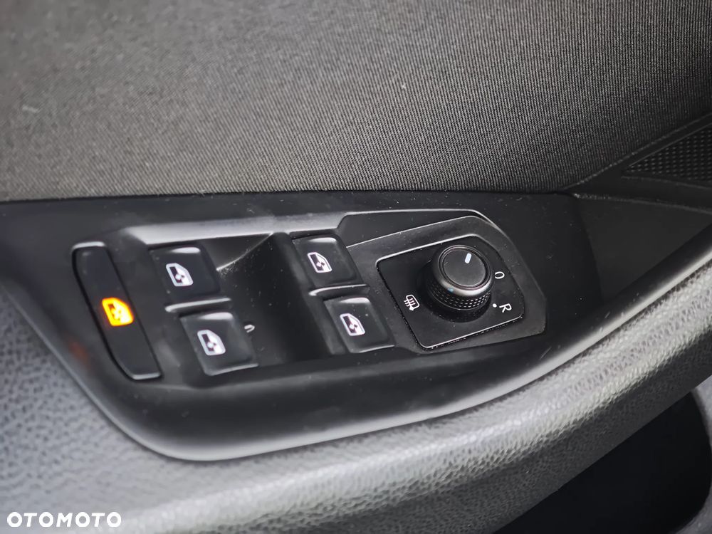 Volkswagen Passat 1.5 TSI OPF DSG Comfortline - 18