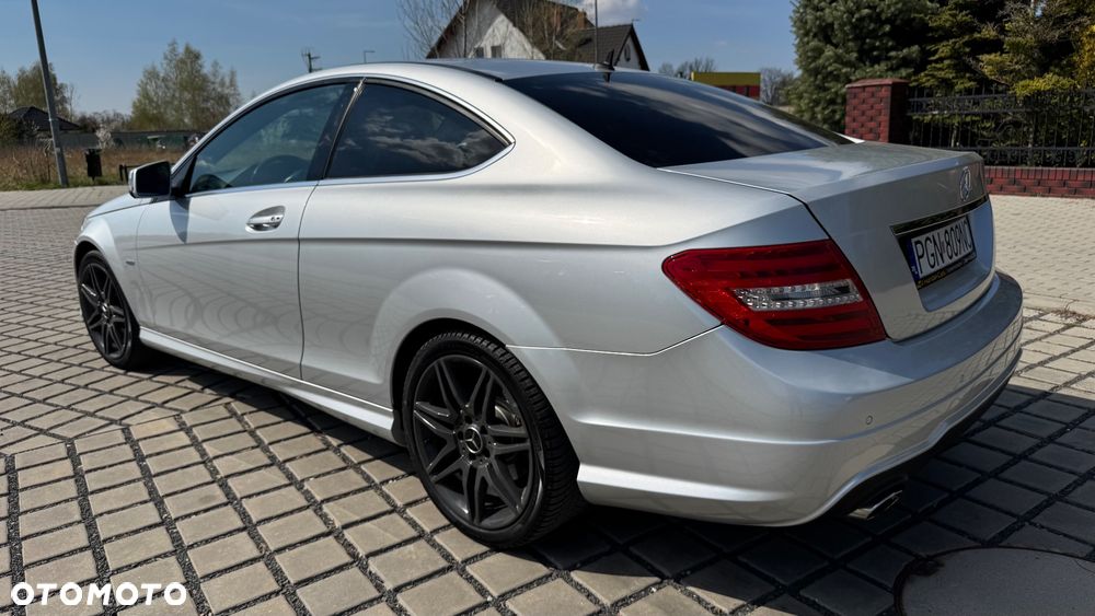 Mercedes-Benz Klasa C 250 (BlueEFFICIENCY) 7G-TRONIC - 8
