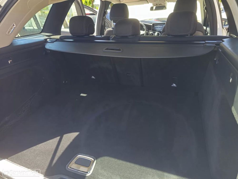 Mercedes-Benz GLC 220 d 4Matic 9G-TRONIC - 12
