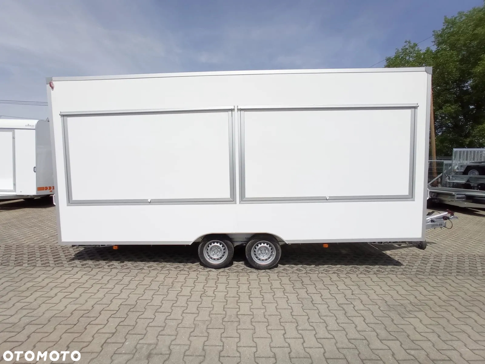 Niewiadów DOSTAWA! H20521HT Przyczepa HANDLOWA gastronomiczna 520x203x230! 2 klapy sprzedażowe, ściany z LAMINATU! DMC 2000kg - 23