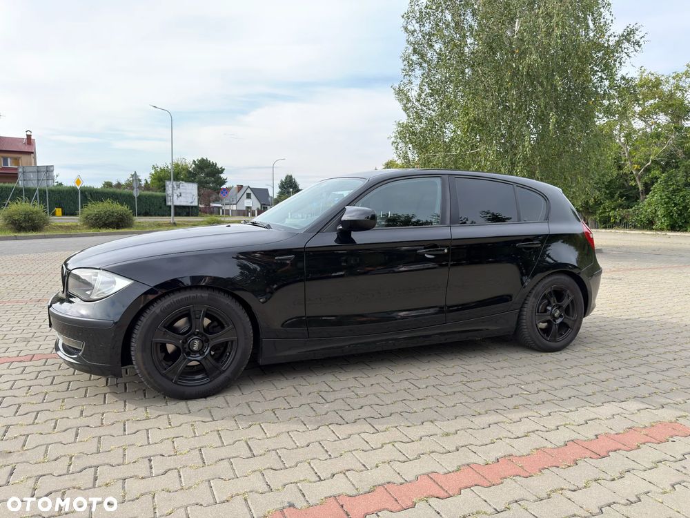 BMW Seria 1 116i - 4