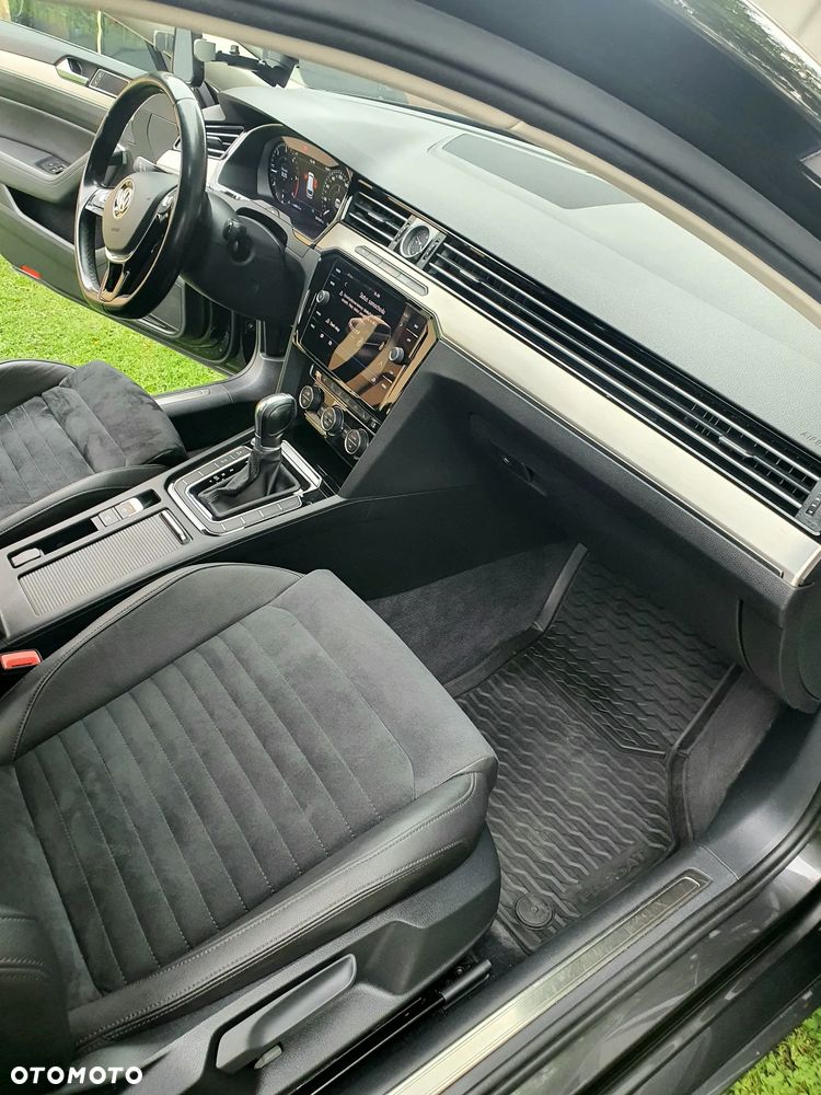 Volkswagen Passat - 7