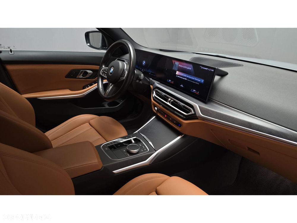 BMW Seria 3 320d xDrive Sport - 29