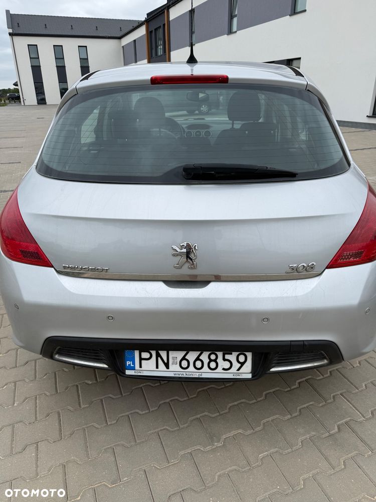 Peugeot 308 - 4