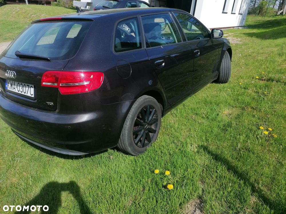 Audi A3 Sportback - 7