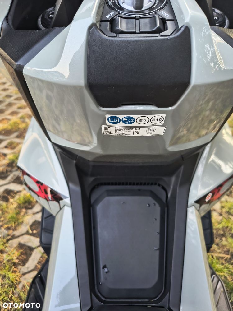 Honda ADV350 - 23