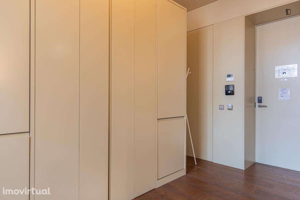 Estúdio - localizado em Cais do Sodré Lisbon - Grande imagem: 4/19