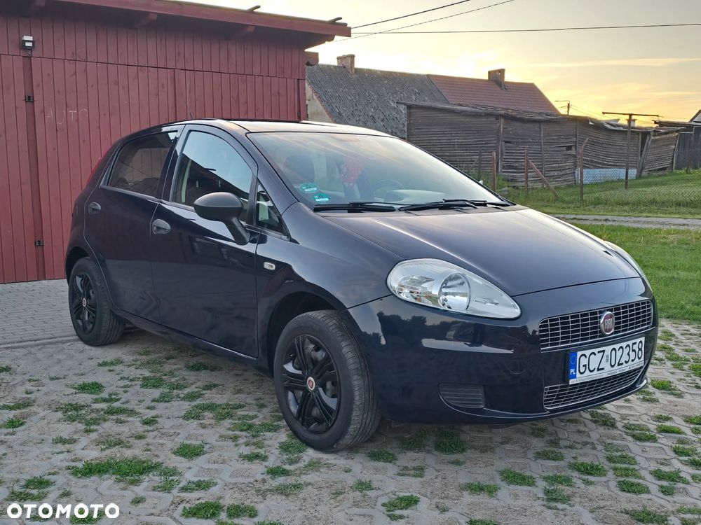 Fiat Grande Punto - 12