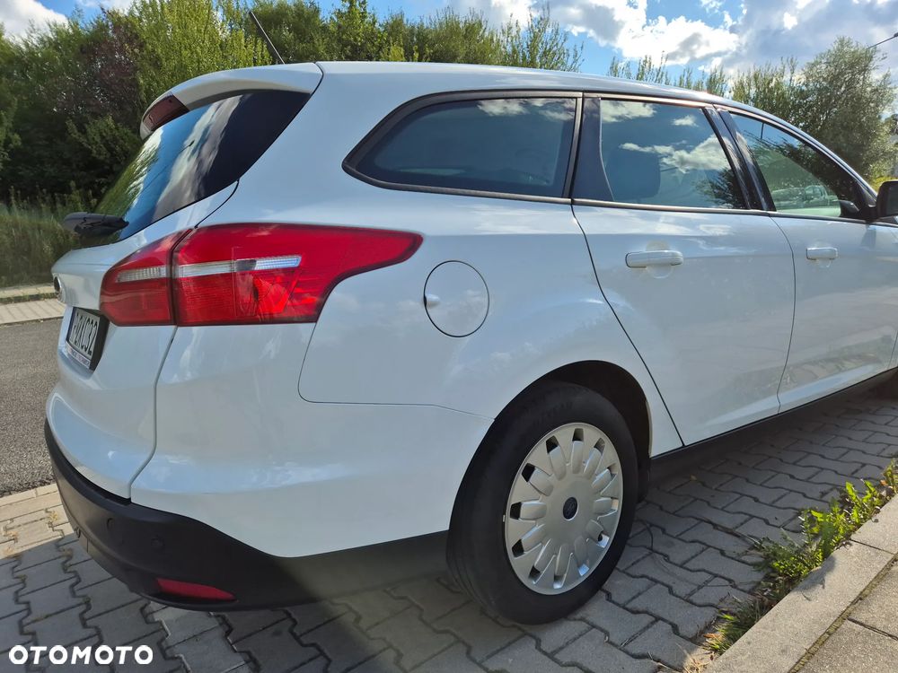 Ford Focus 1.5 TDCi Trend ECOnetic ASS - 6