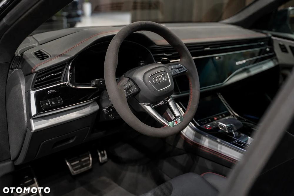 Audi SQ8 - 7