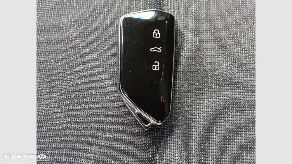 VW Golf 1.0 TSI Sportline - 17