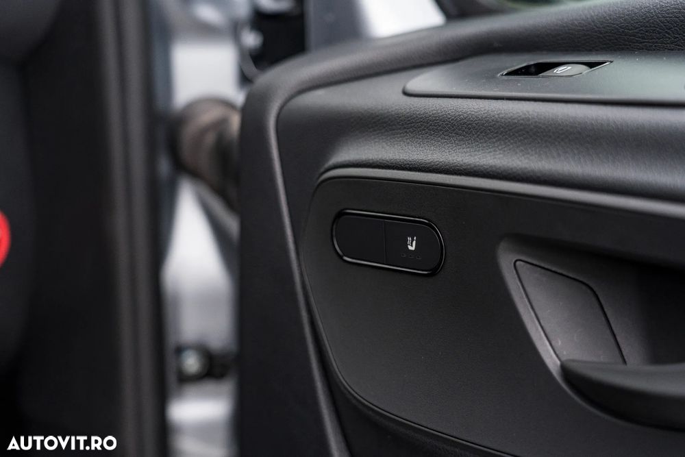Mercedes-Benz Sprinter 319 CDI furgon - 27