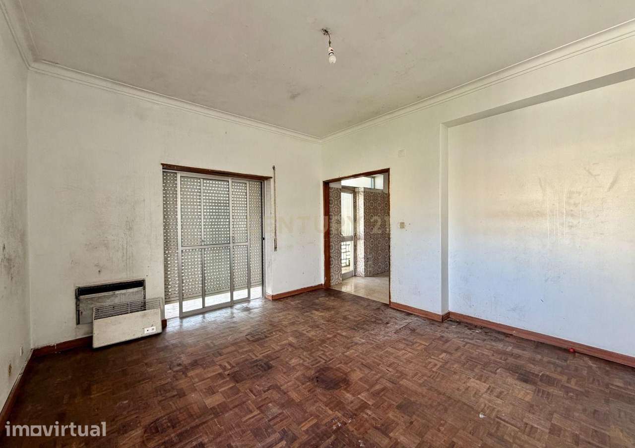 APARTAMENTO 3 ASSOALHADAS LARANJEIRO (INVESTIMENTO) - Grande imagem: 5/10
