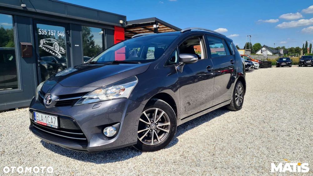 Toyota Verso - 21