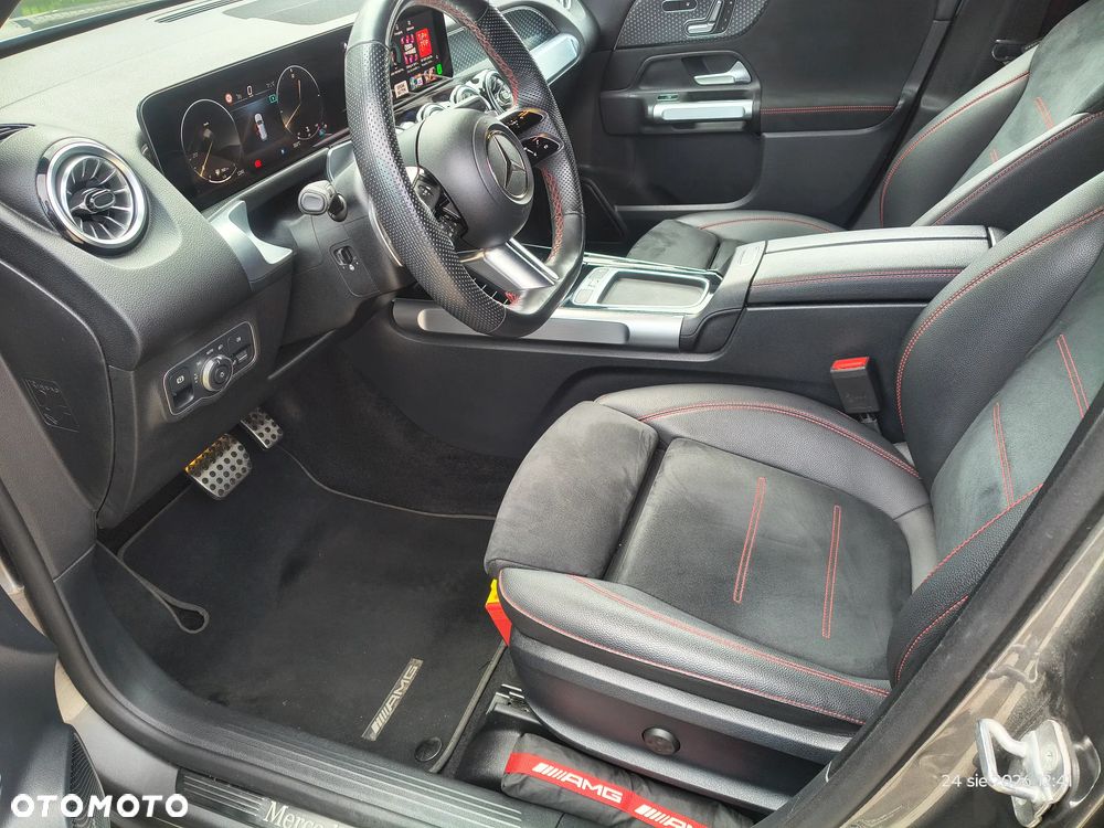 Mercedes-Benz GLB 220 d 4-Matic AMG Line 8G-DCT - 8