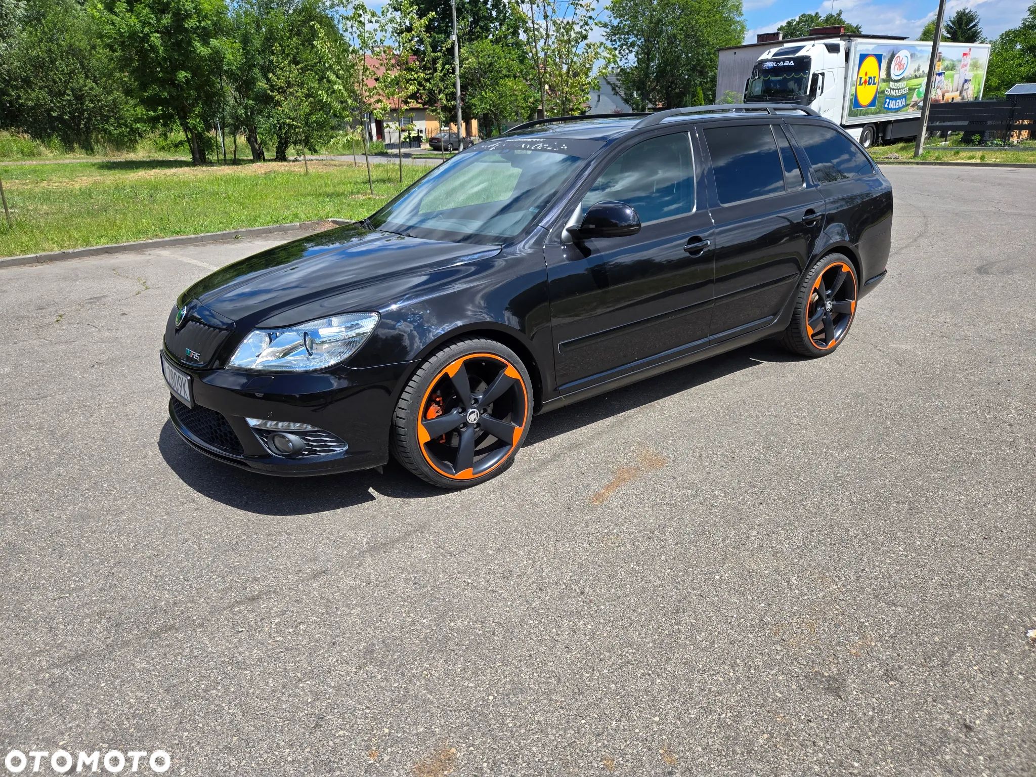 Skoda Octavia - 1