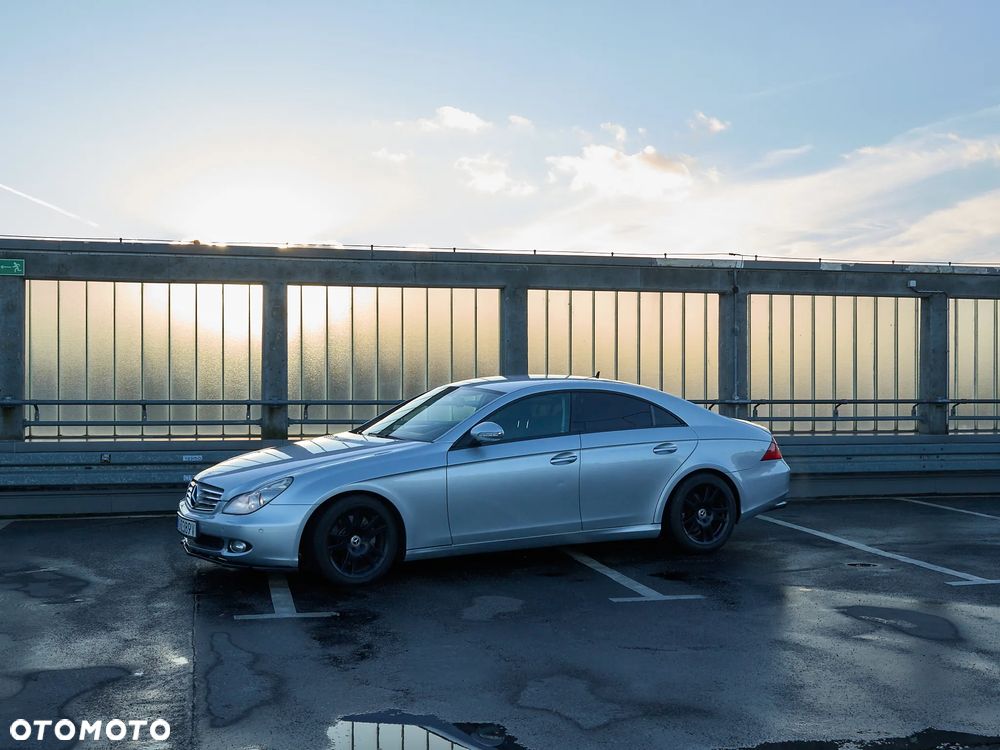 Mercedes-Benz CLS 350 CGI - 16