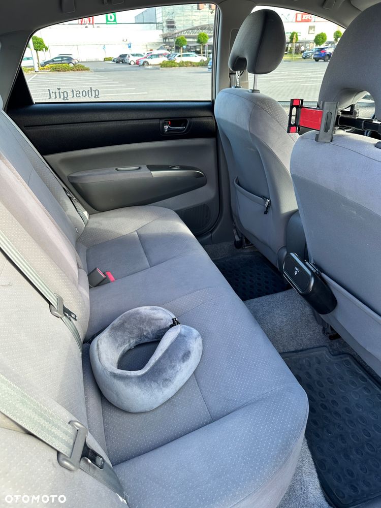Toyota Prius - 16
