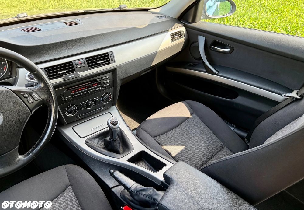 BMW Seria 3 - 13