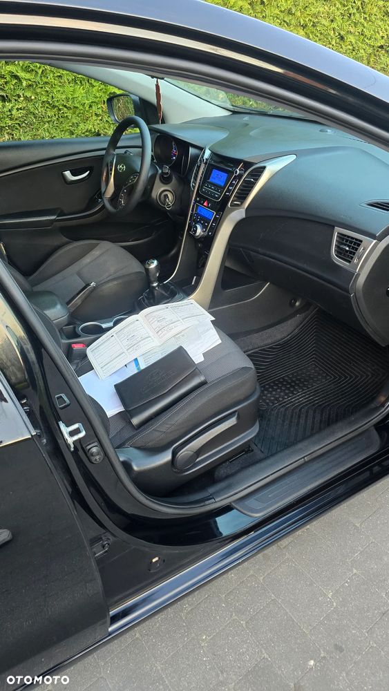 Hyundai i30 1.6 CRDi BlueDrive Premium - 5