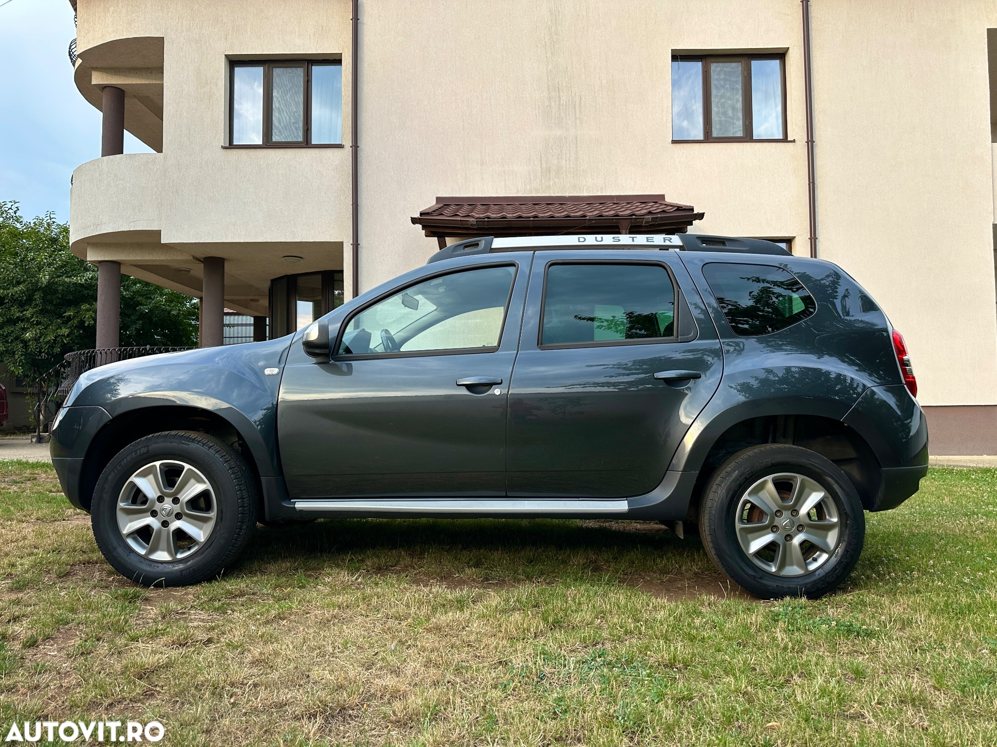Dacia Duster dCi 110 FAP 4x2 Prestige - 32