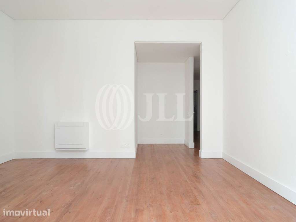 Apartamento T1 garagem, Avenida Duque de Loulé, Lisboa - Grande imagem: 5/25