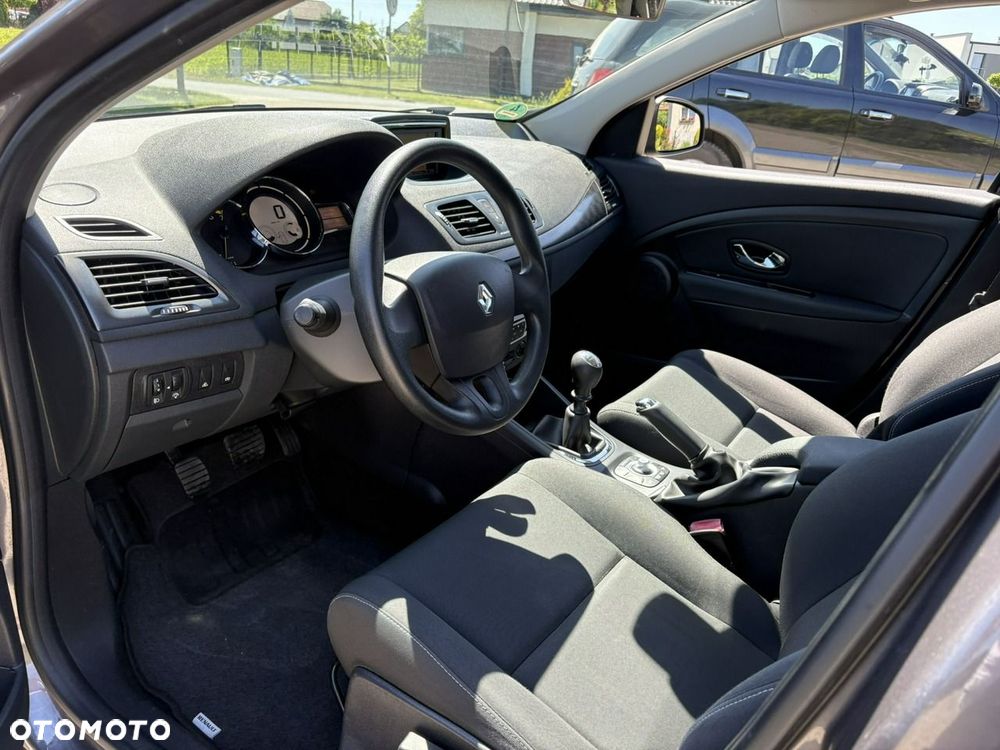 Renault Megane 1.2 16V TCe Energy Life EU6 - 10