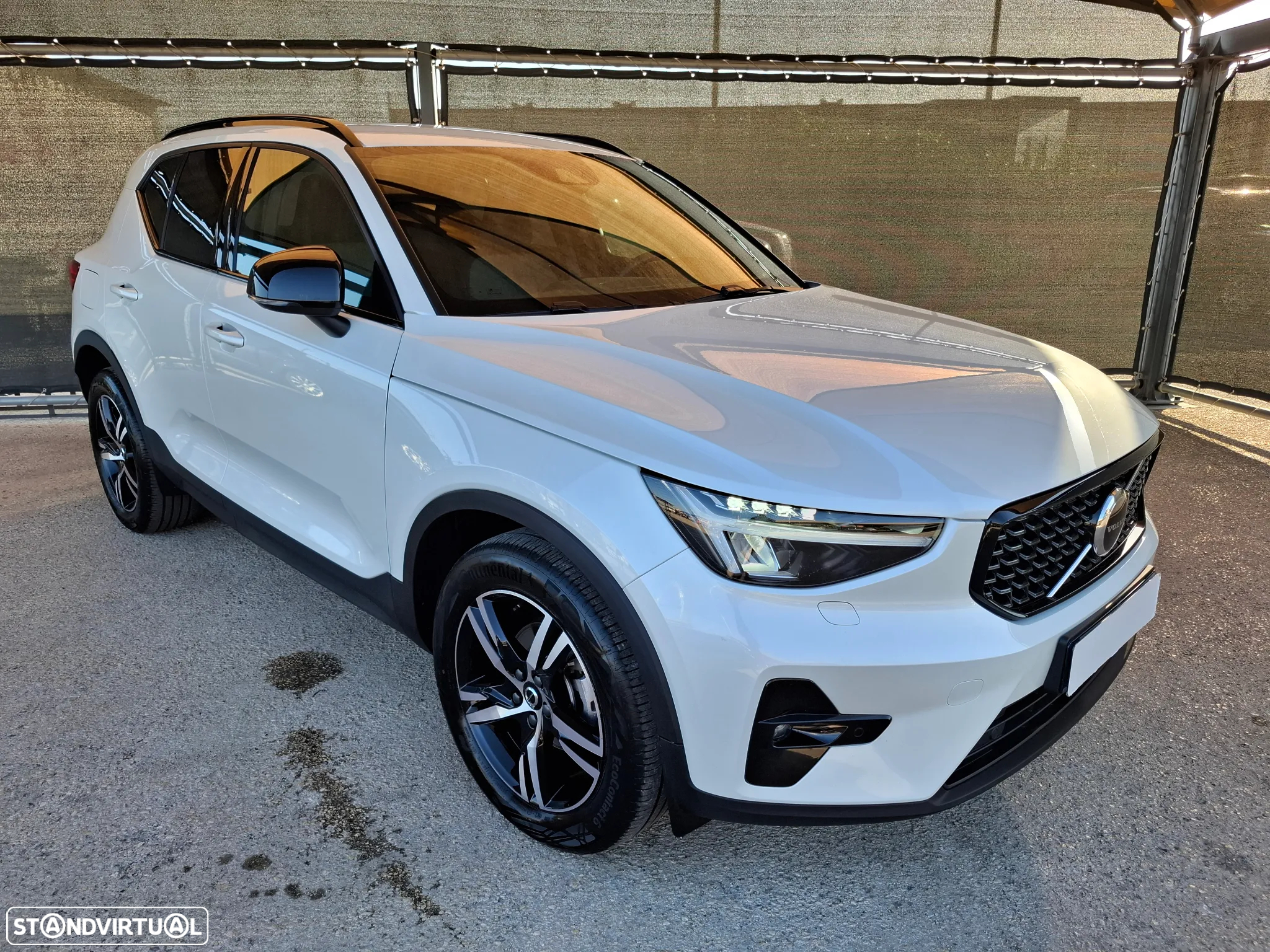 Volvo XC 40 1.5 T2 Plus Dark Auto - 6