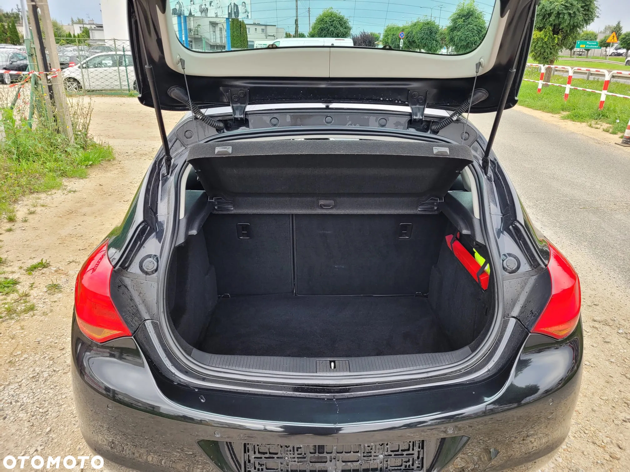 Opel Astra 1.4 Turbo Design Edition - 8