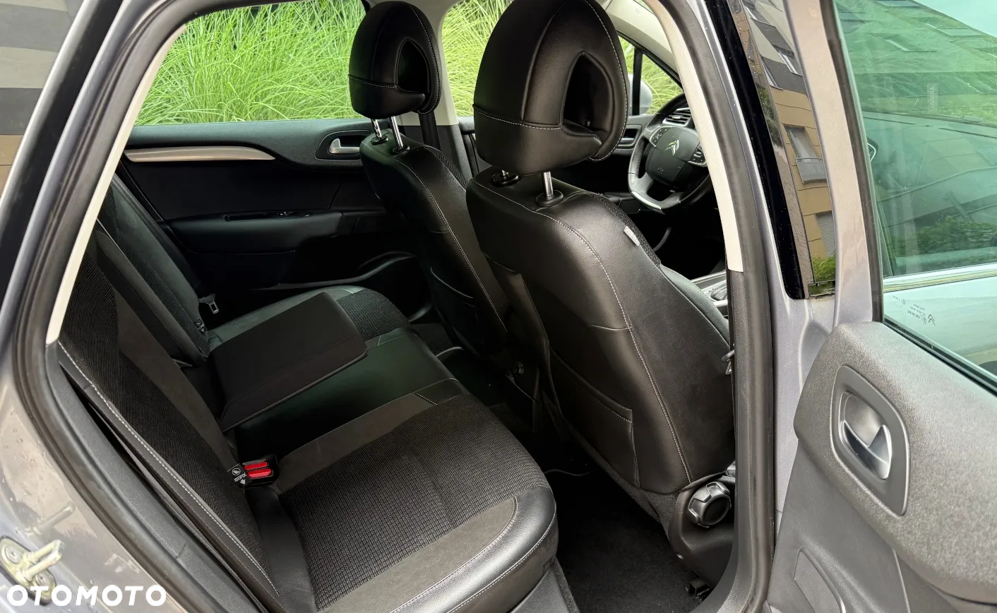 Citroën C4 PureTech 130 Stop&Start EAT8 SHINE - 13