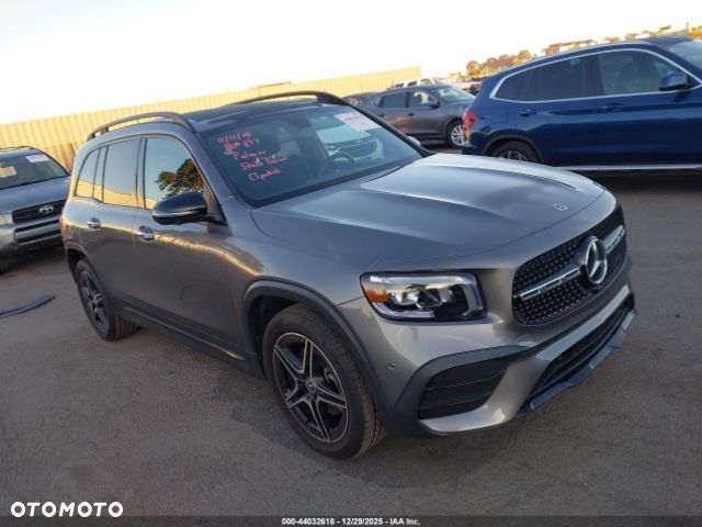 Mercedes-Benz GLB 250 4Matic 8G-DCT Progressive - 1