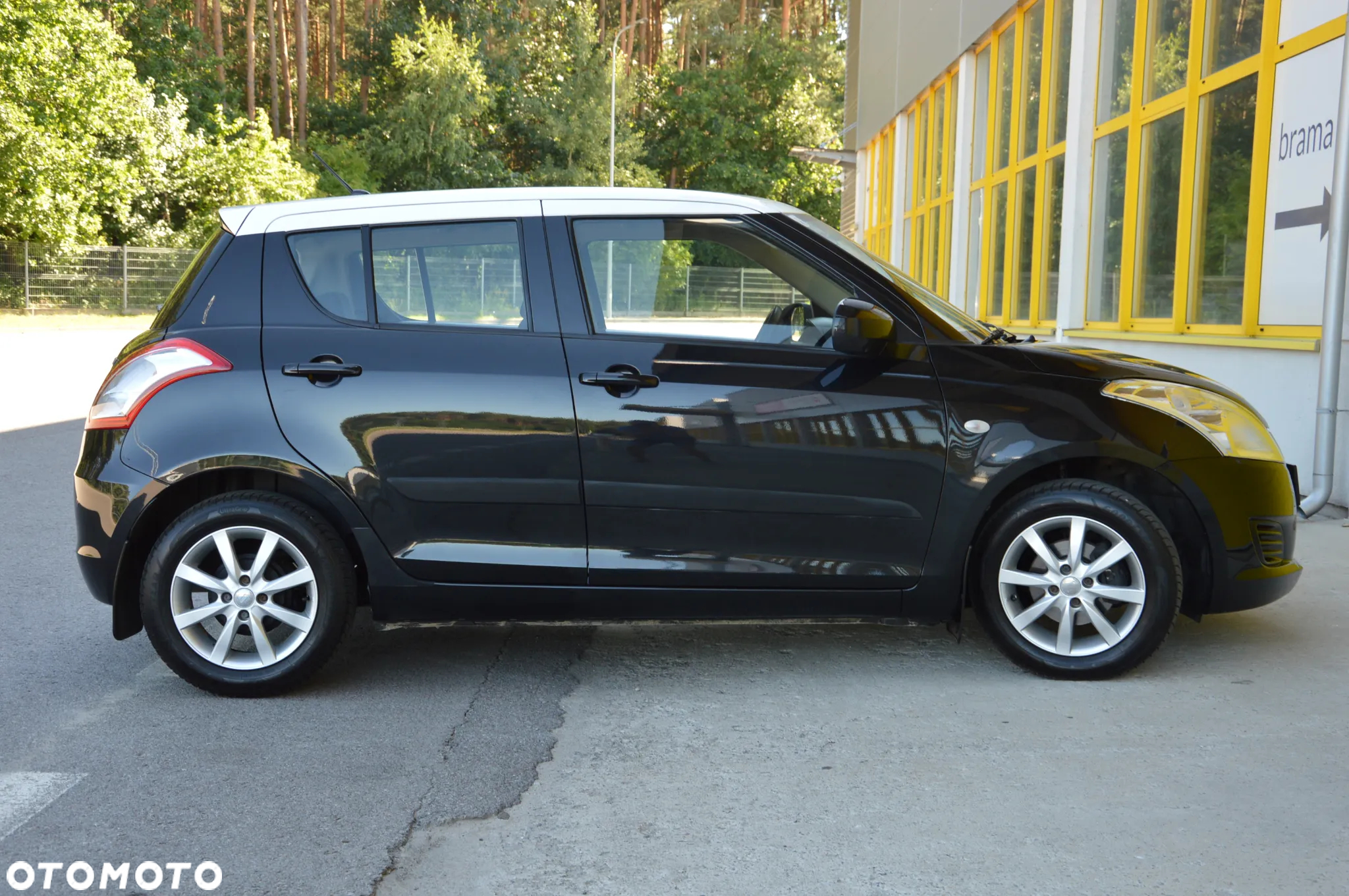 Suzuki Swift 1.2 Black&White - 11