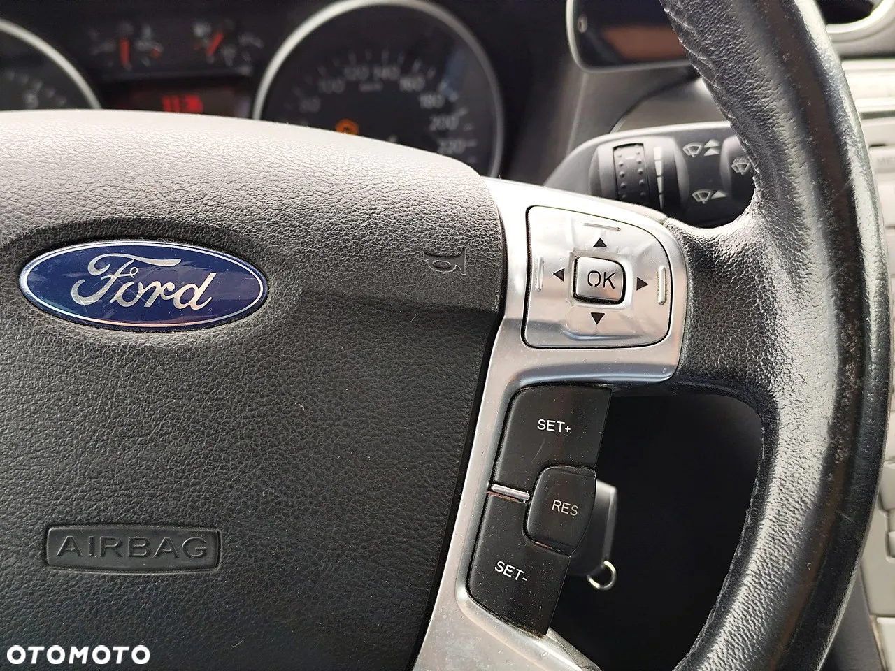 Ford S-Max 2.0 FF Titanium - 12