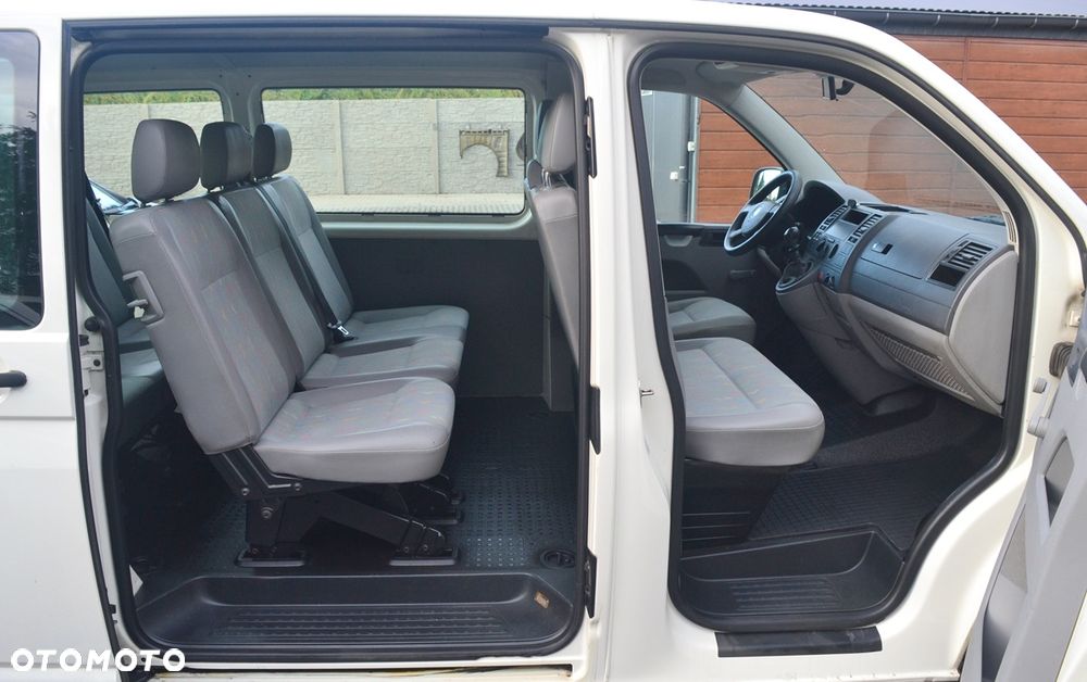 Volkswagen Transporter - 16
