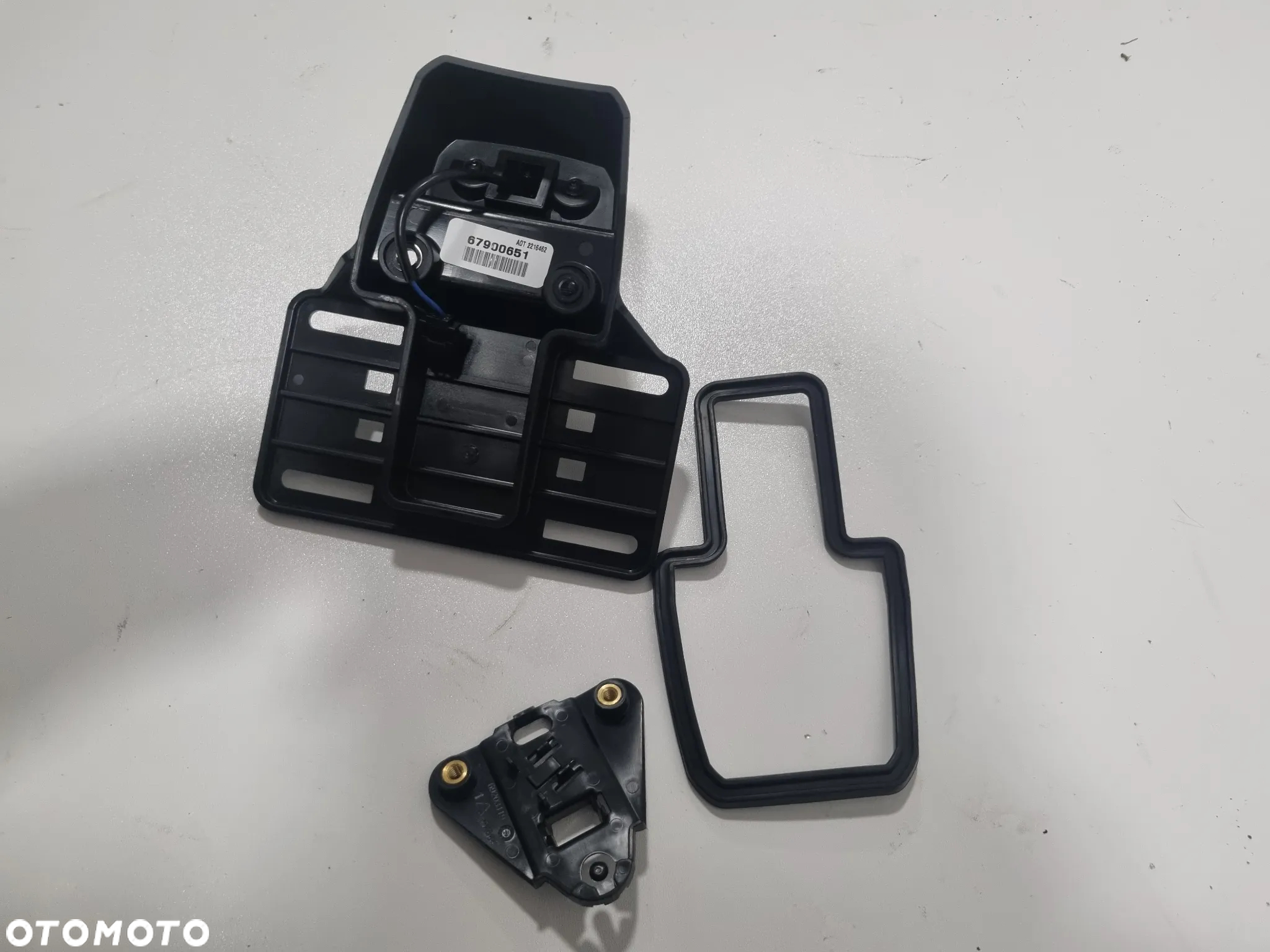 Harley Davidson Touring Road Glide CVO mocowanie podświetlenie tablicy 67900651 FLTRXSE - 3