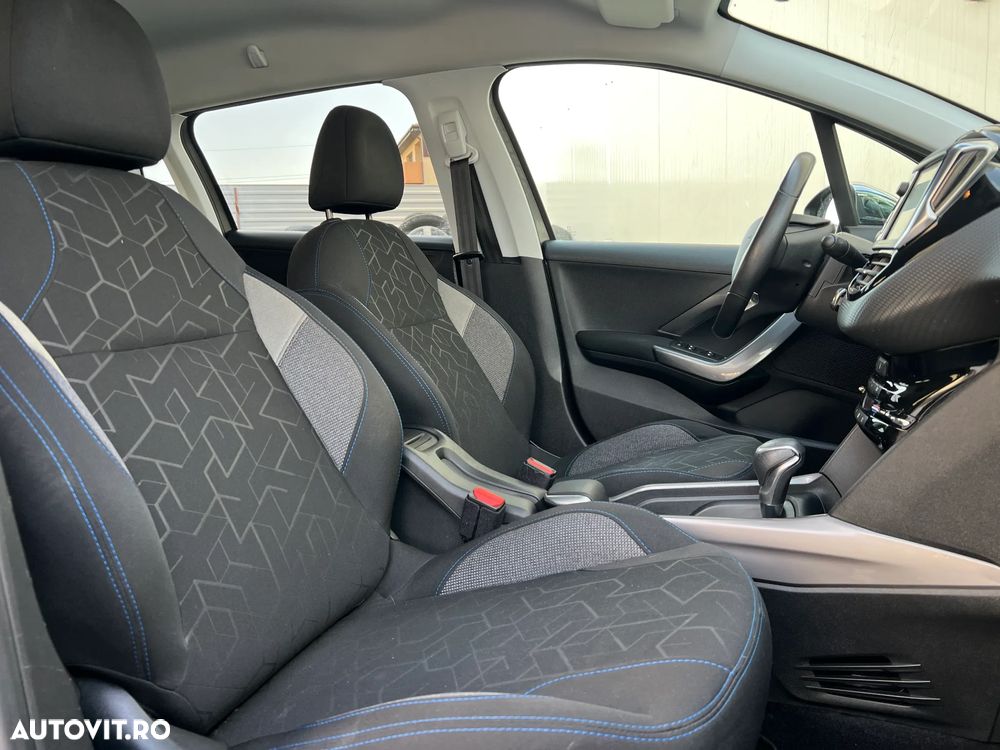 Peugeot 2008 PureTech 110 GPF Stop&Start EAT6 Style - 8