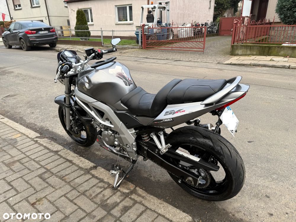 Suzuki SV - 7