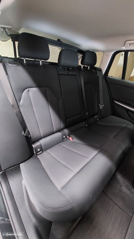 BMW 318 d Line Sport Auto - 12