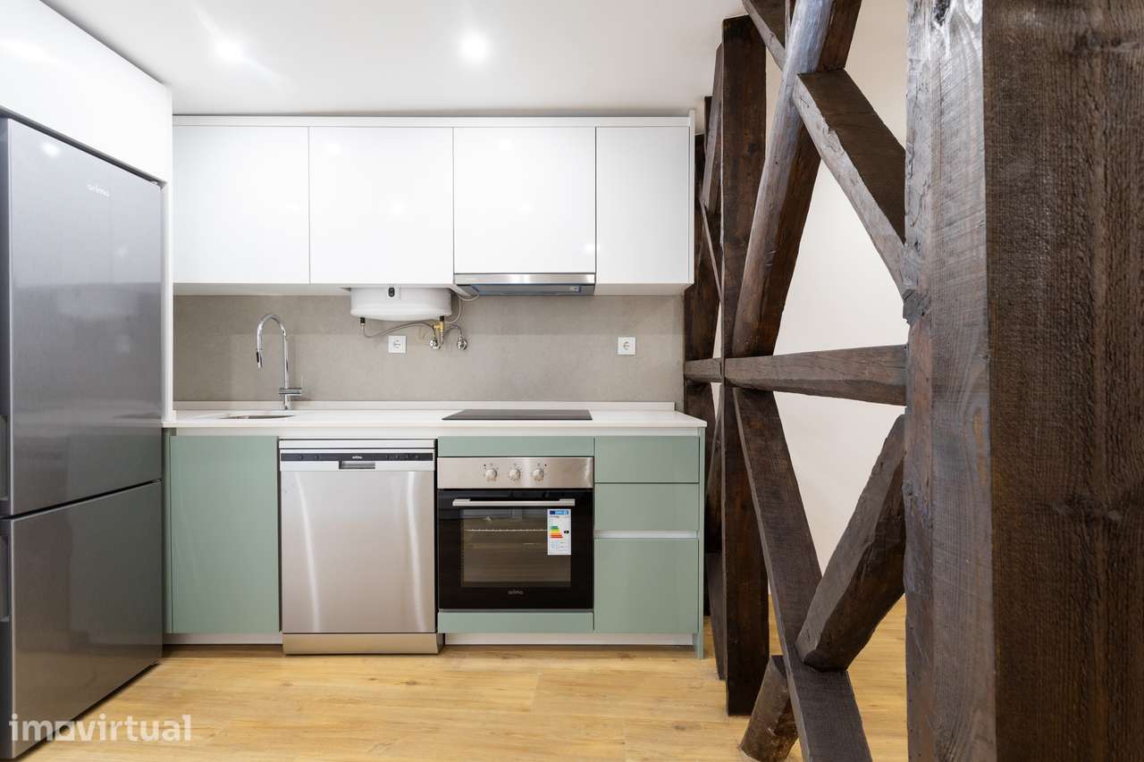 Descubra o Charme de Lisboa: T1 Moderno e Remodelado no Coração da Cid - Grande imagem: 2/19