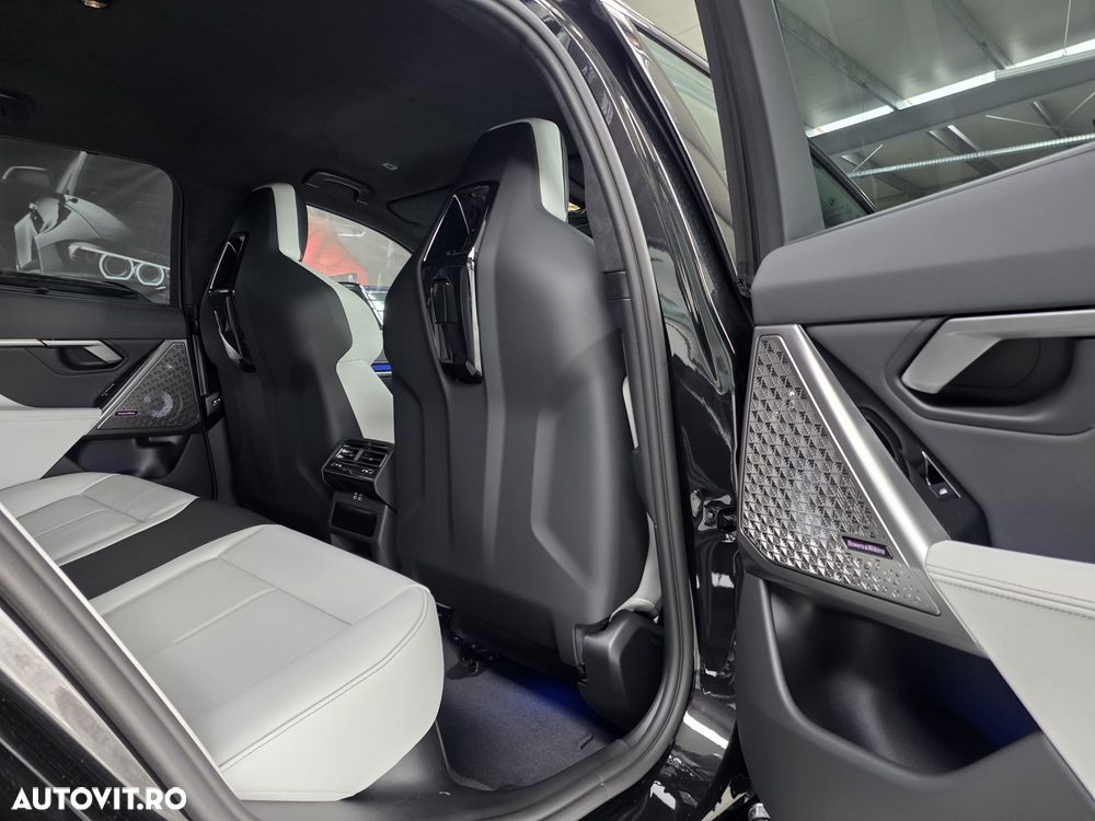 BMW M5 xDrive AT PHEV - 14